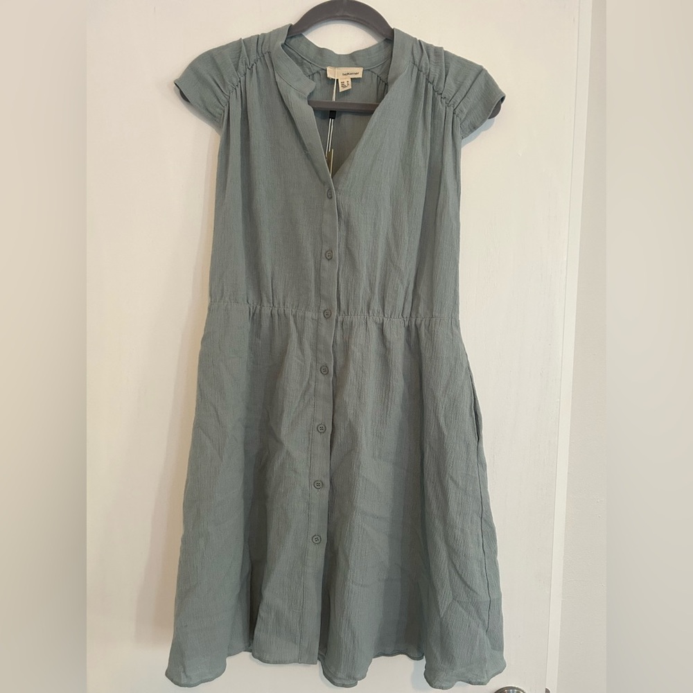 The Korner Button-Down Dress in light blue/green - NWT